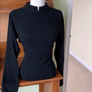 Inpulse - Black sweater